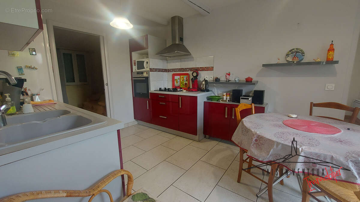 Maison à VAISON-LA-ROMAINE