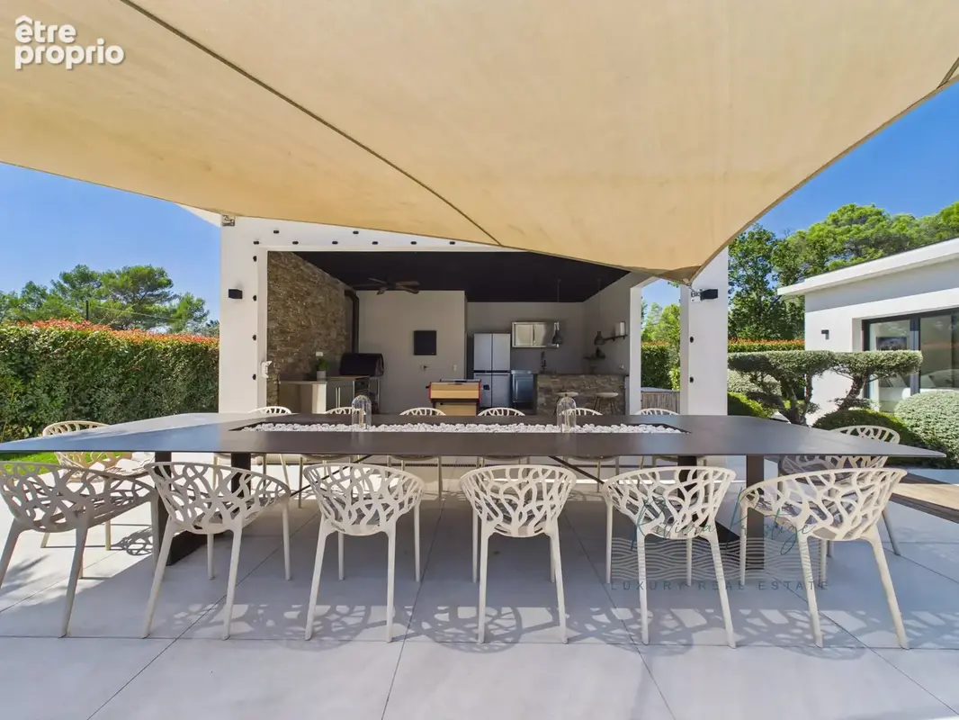 Maison 5 pièces 204 m² à vendre à Draguignan (83300) - photo 6