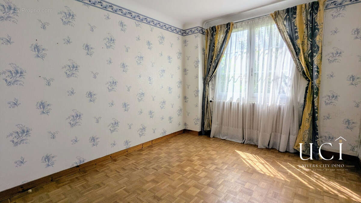 Maison 120 m² à Saint-Sebastien-Sur-Loire  - photo 7