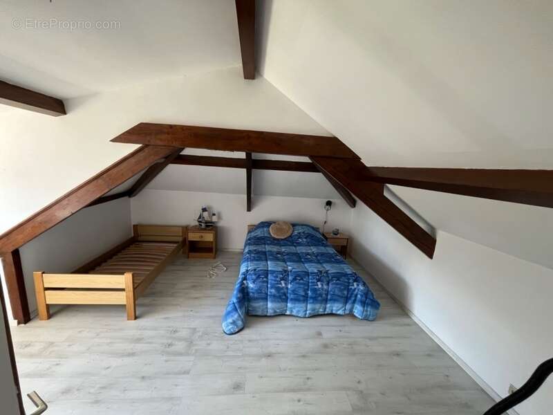 Maison à POUGNE-HERISSON