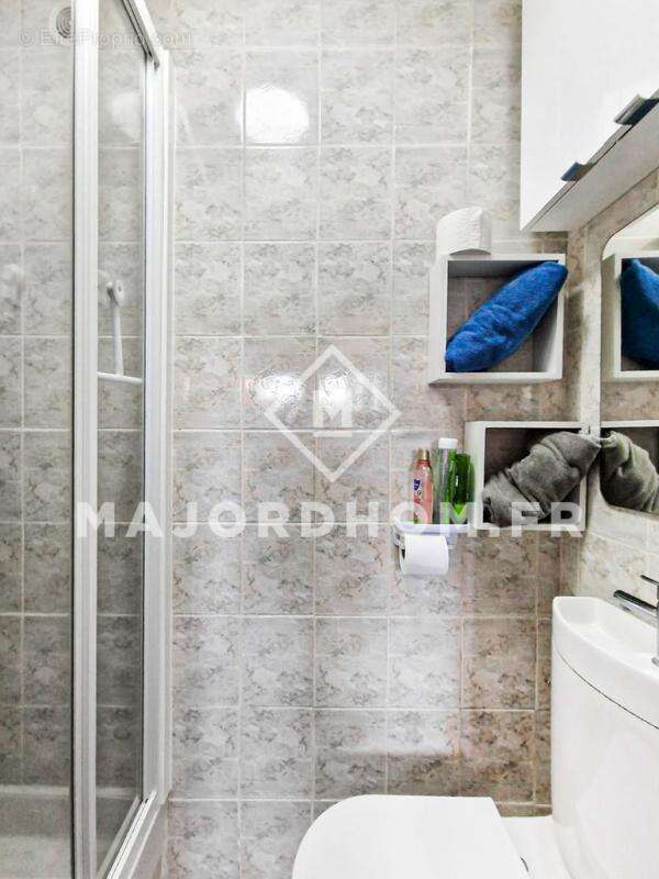 Appartement à MARSEILLE-7E