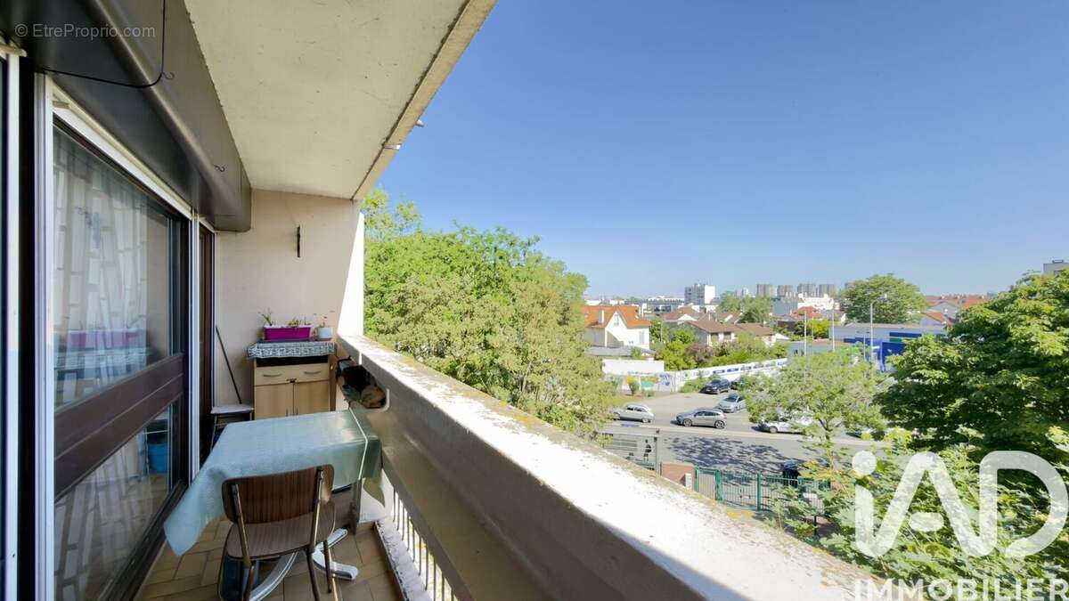 Photo 6 - Appartement à NANTERRE