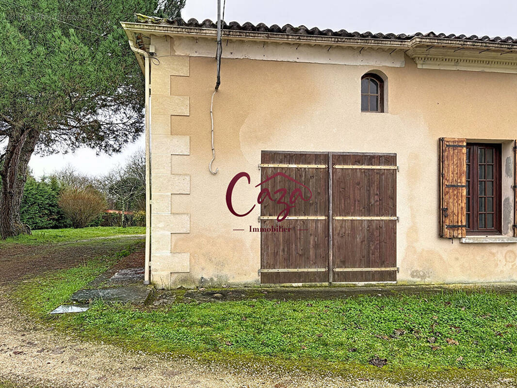 Maison à SAINT-CAPRAIS-DE-BORDEAUX