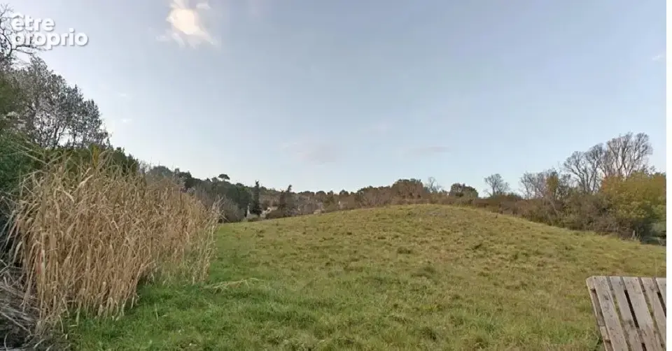 Terrain à CAUNES-MINERVOIS