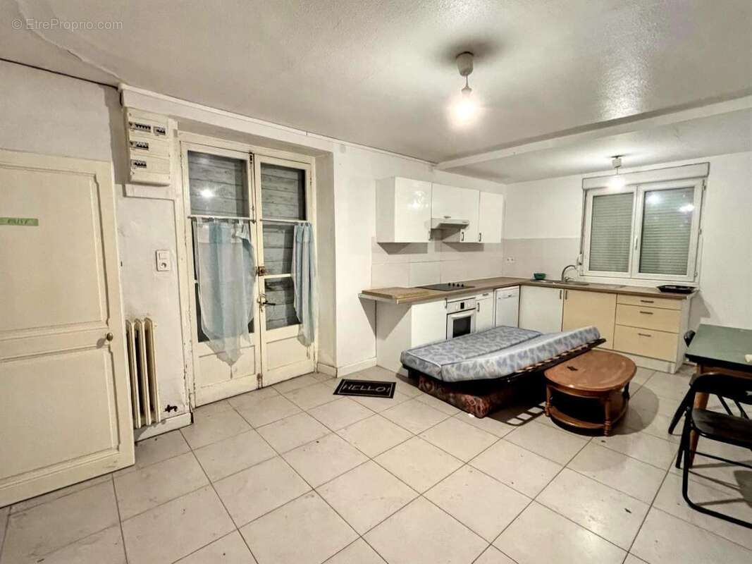 Maison à SAINT-EGREVE