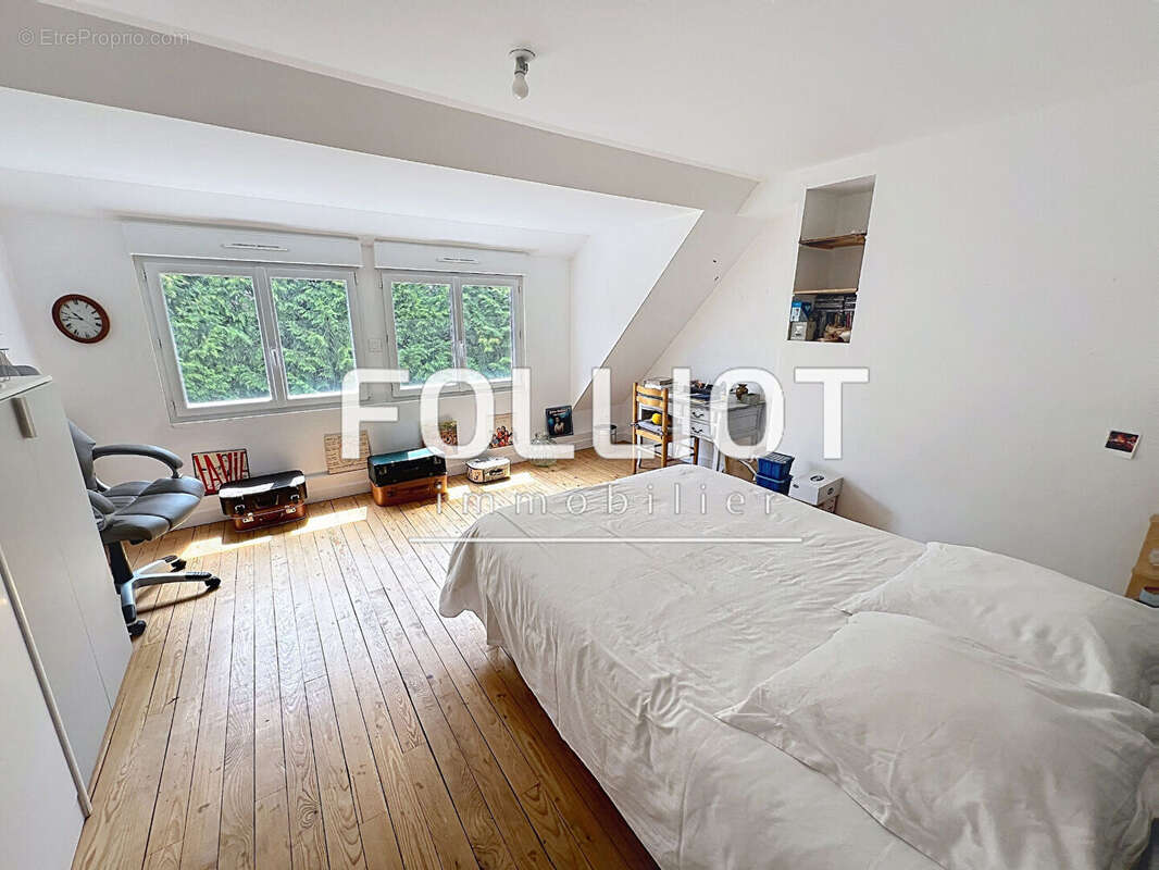 A VENDRE Maison de ville 50000 SAINT LO - photo 9