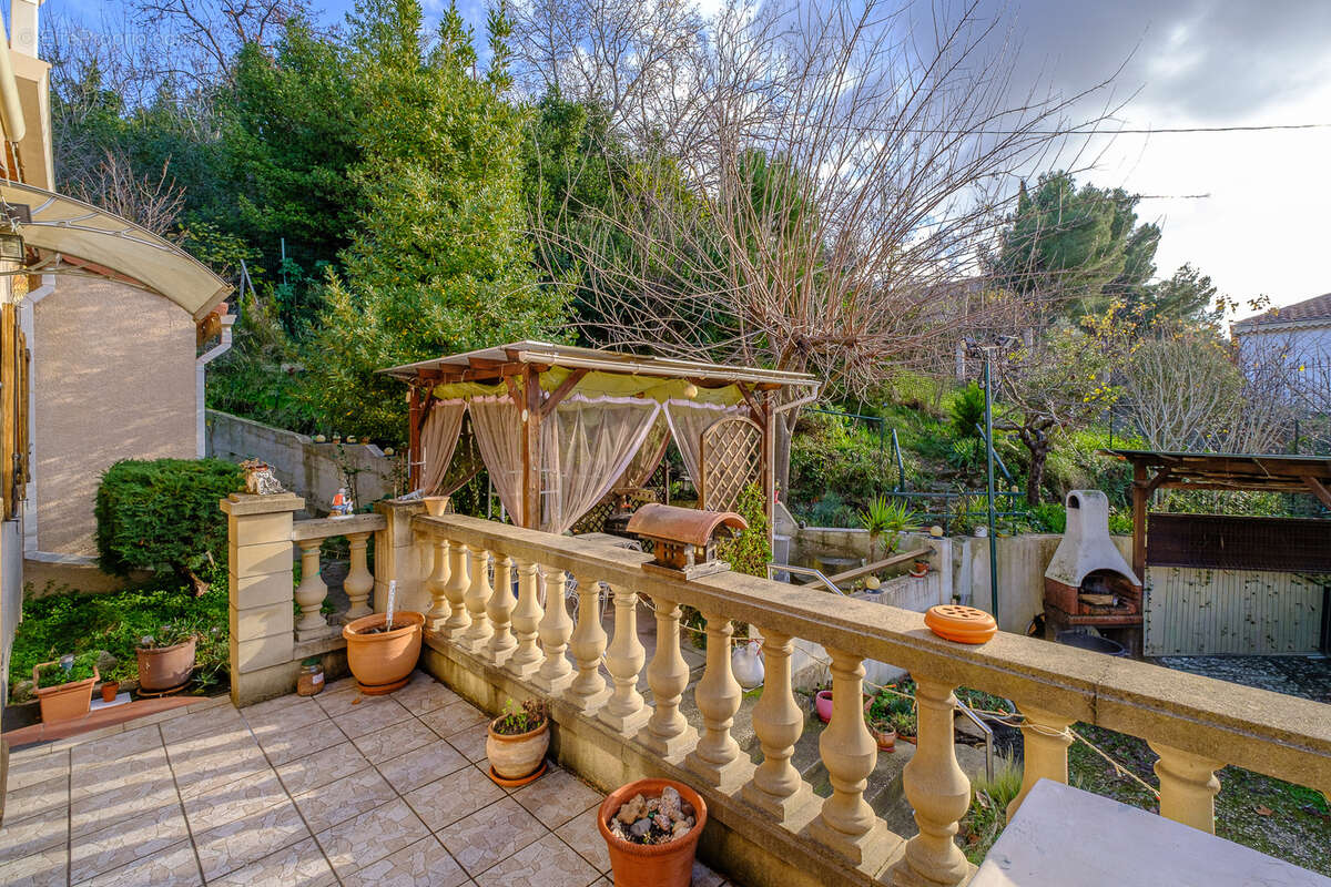 Maison à MARSEILLE-13E