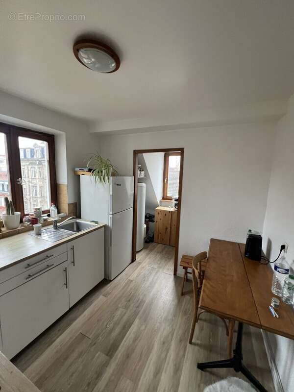 vue de cuisine - Appartement à STRASBOURG