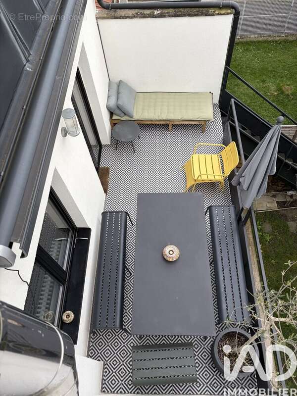 Photo 7 - Maison à SURESNES