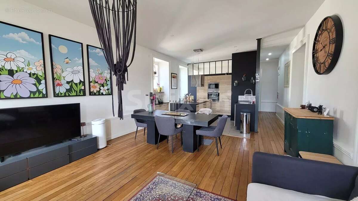 Appartement à LONS-LE-SAUNIER