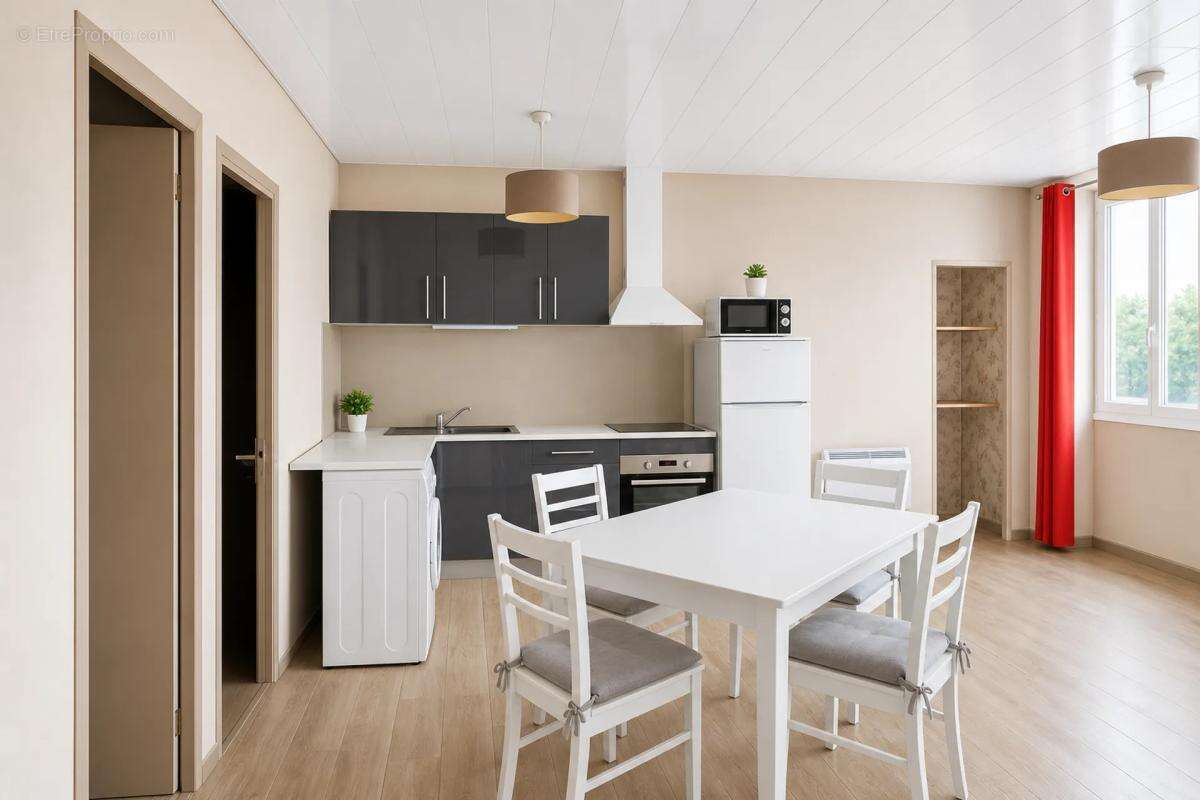 Maison à JONZAC