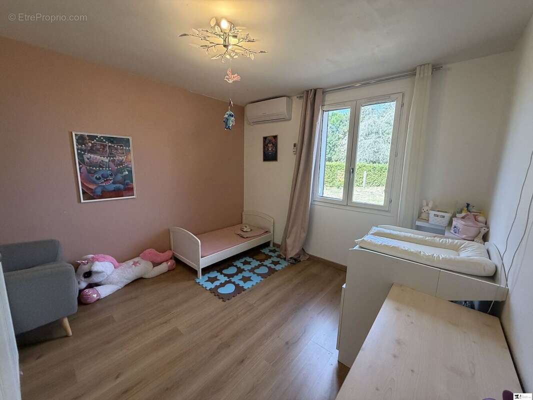Maison 133 m² à Marignac-Laspeyres  - photo 5