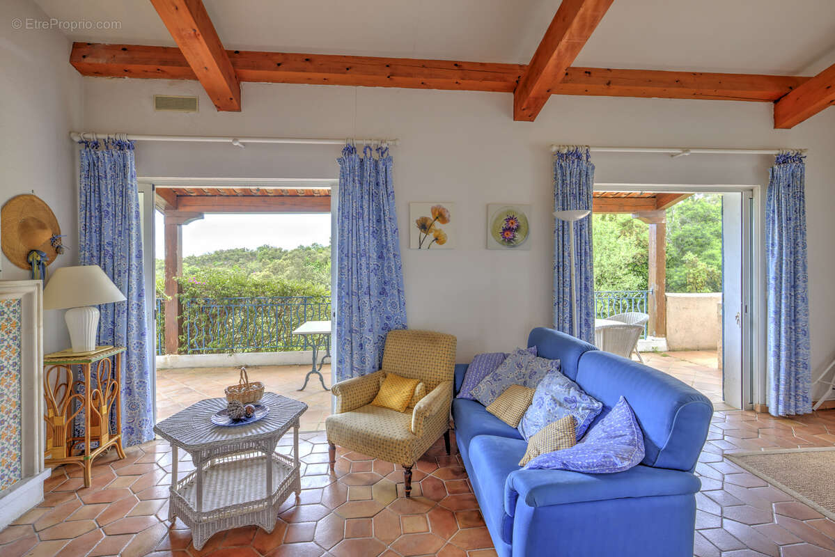 Maison à LA CROIX-VALMER