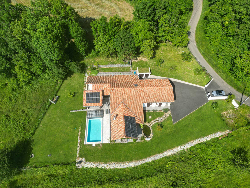 Maison à SAINT-JEAN-PIED-DE-PORT