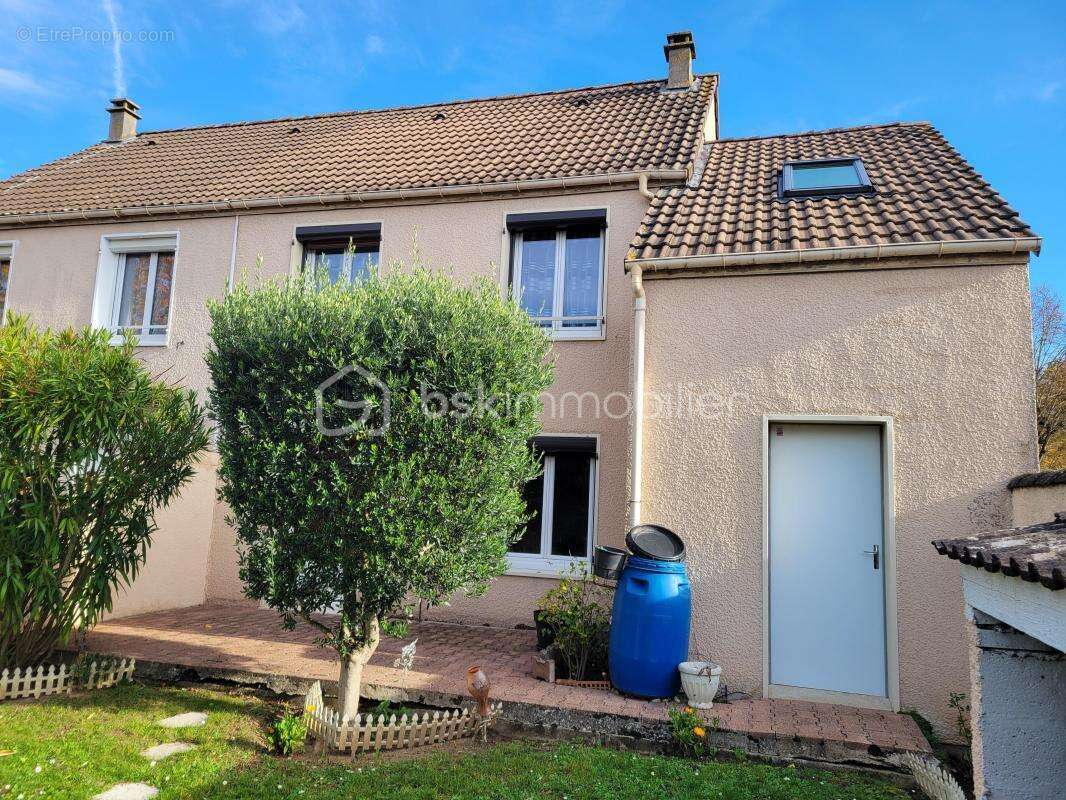Maison à LIEUSAINT