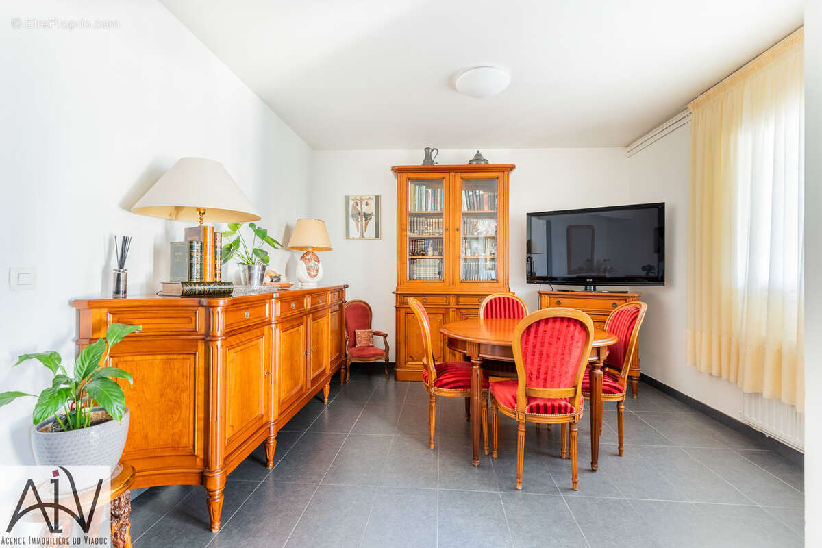 Maison à SAVIGNY-SUR-ORGE