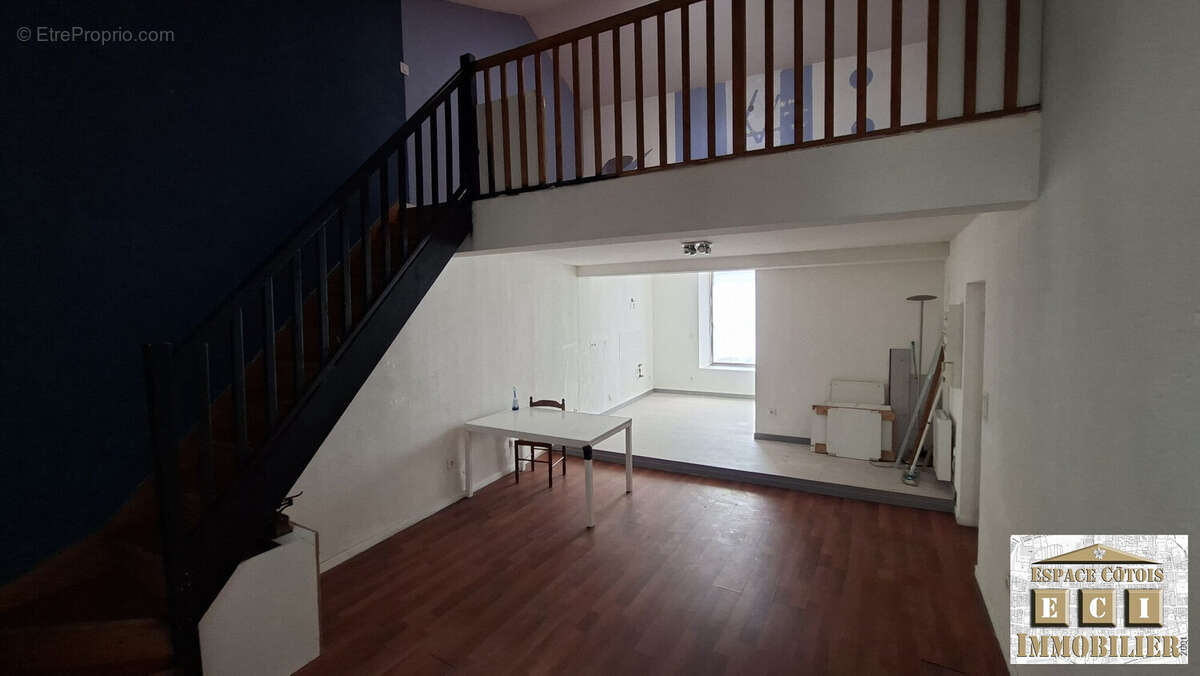 Appartement à LA COTE-SAINT-ANDRE
