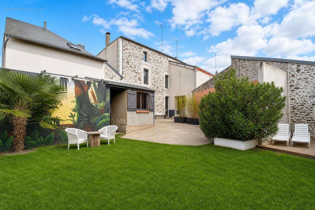 Charmante maison de 185 m² à Montrevault-sur-Èvre - photo 2