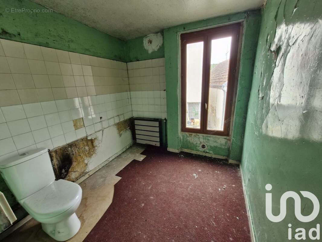 Photo 5 - Maison à ROMILLY-SUR-SEINE