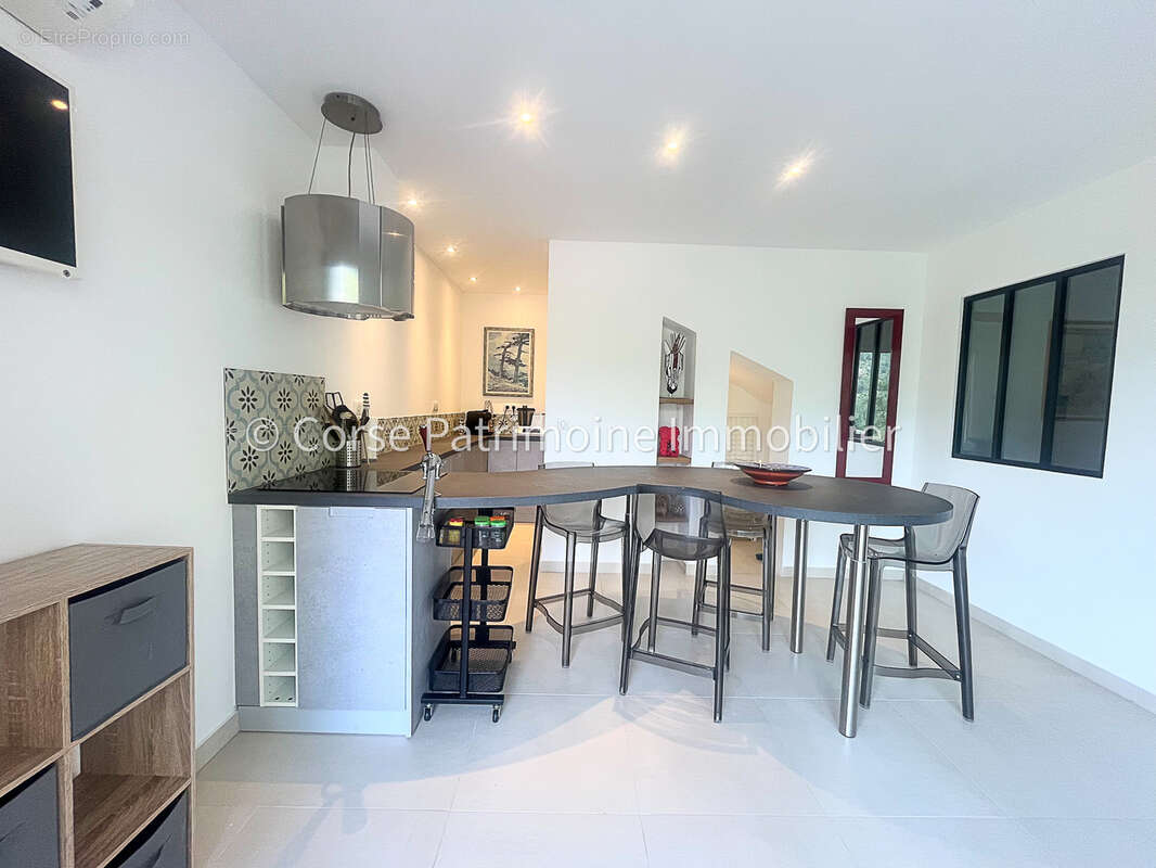 Maison à PORTO-VECCHIO