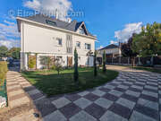 Maison à SAINT-GEREON