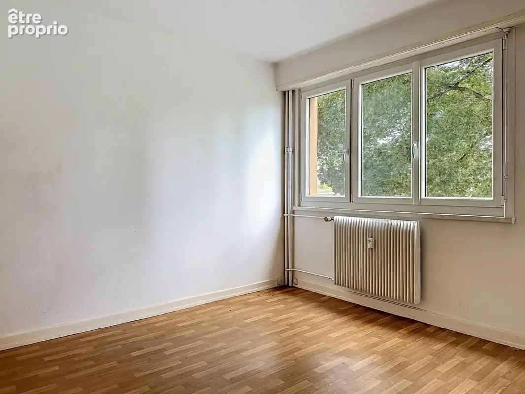 Appartement T5 94m2, avec balcon, garage, cave et grenier - photo 8