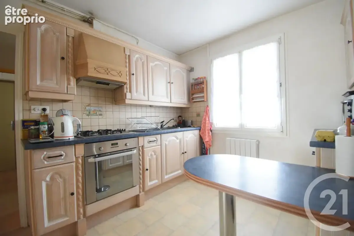 Appartement 2 pièces 55 m² à vendre à Vichy (03200) - photo 5