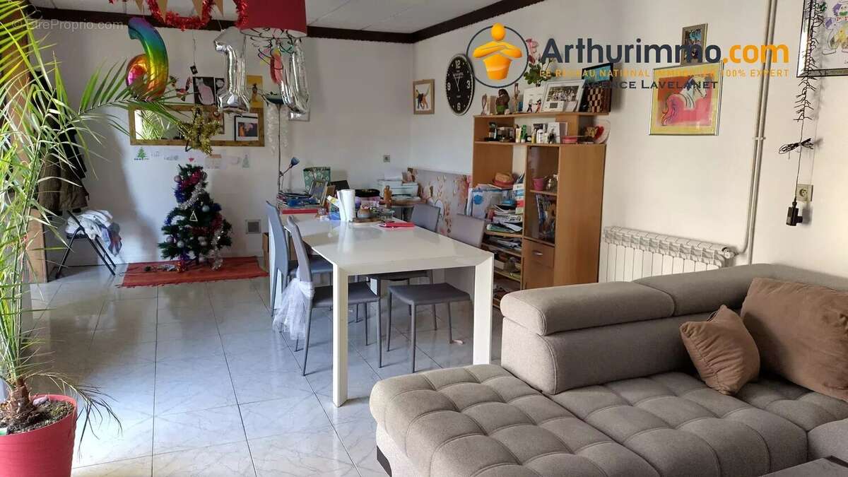 Maison à LAROQUE-D'OLMES