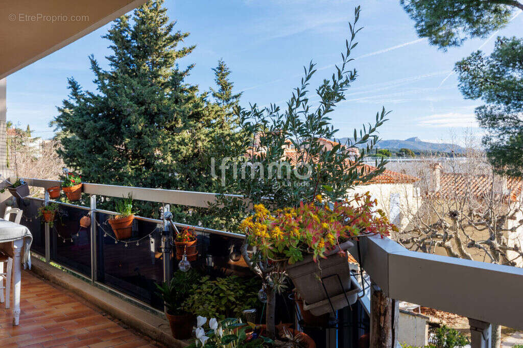 Appartement à MARSEILLE-12E