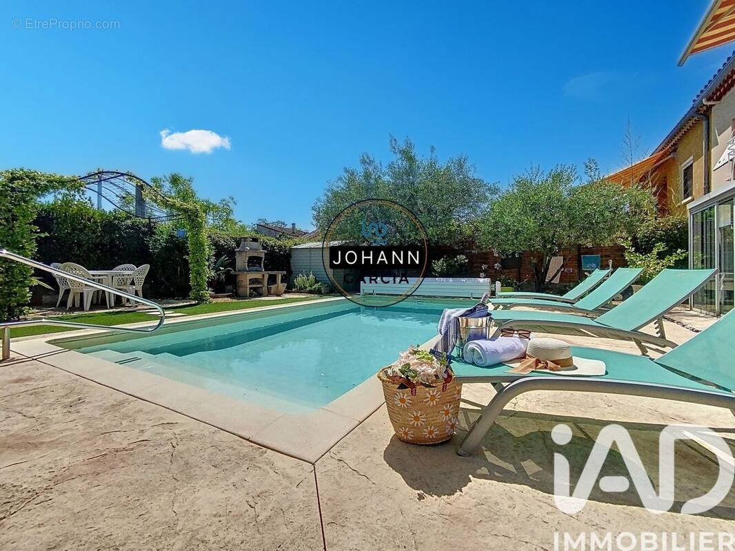 Photo 1 - Maison à VALREAS