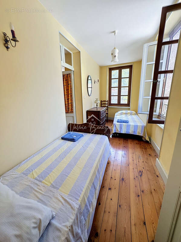 Maison à CAMARES