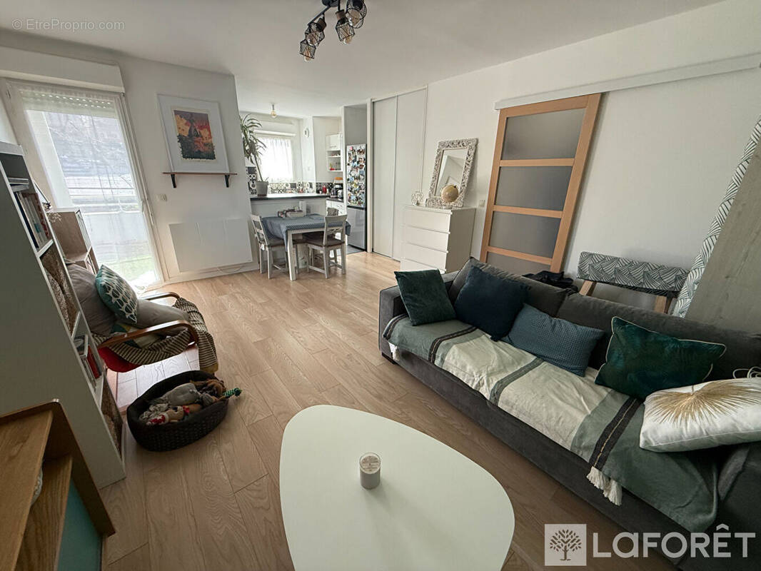 Appartement à MARTIGNAS-SUR-JALLE