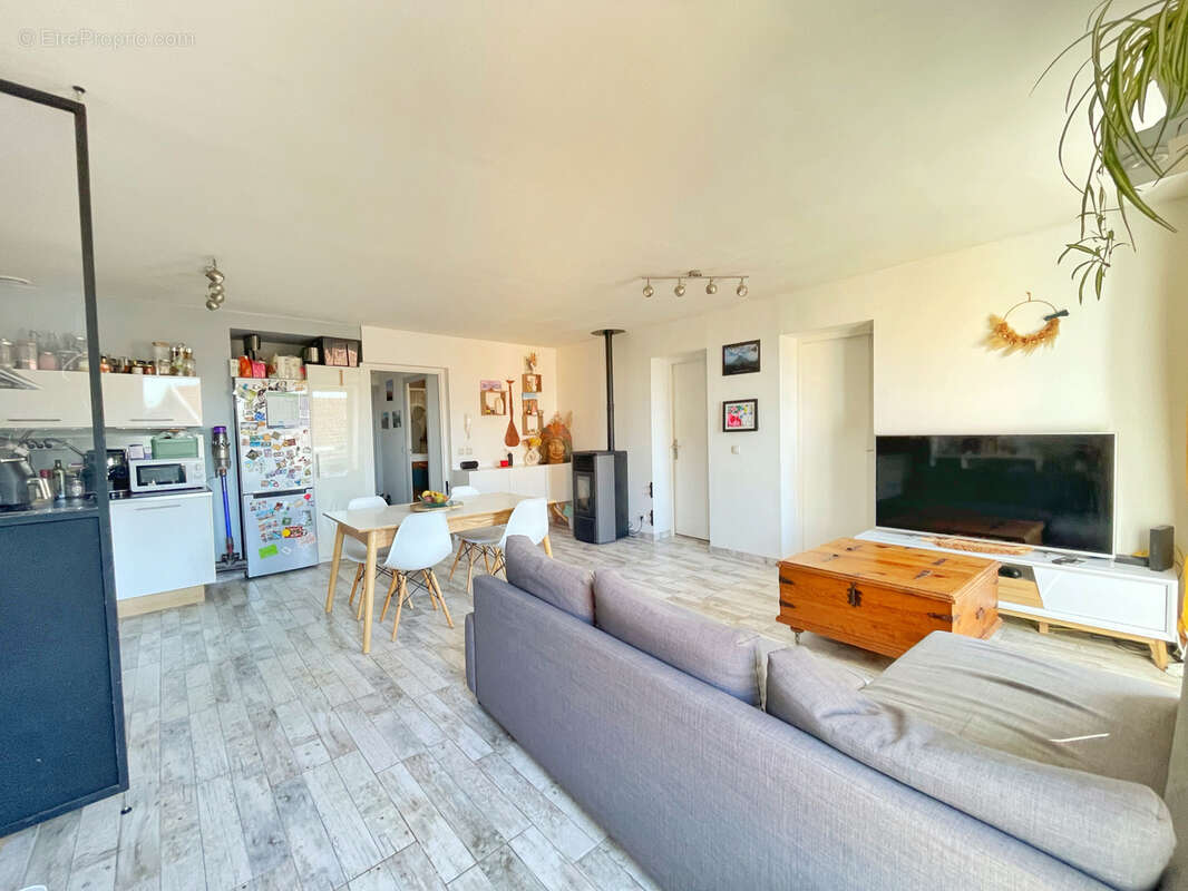 Appartement à SOLAIZE