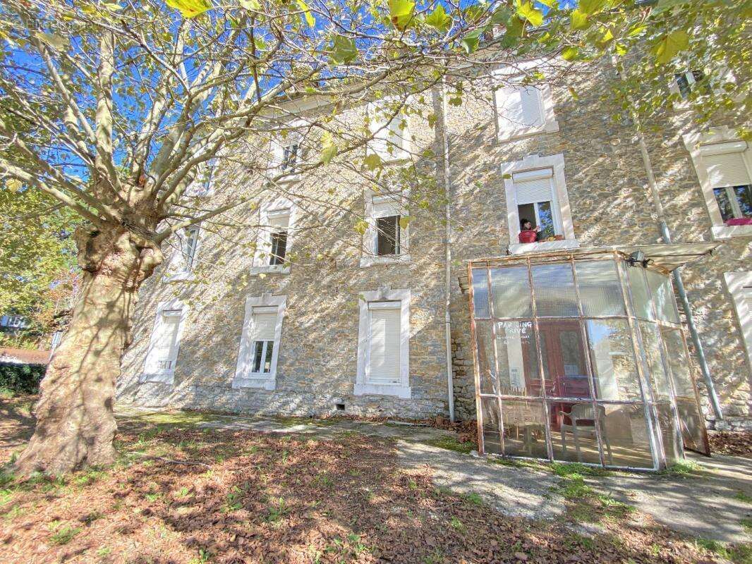 Appartement à ALVIGNAC