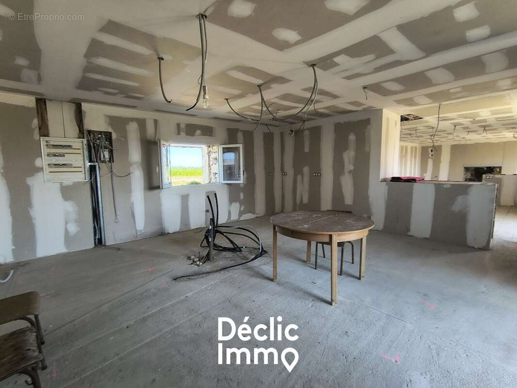 Maison à ASSAIS-LES-JUMEAUX