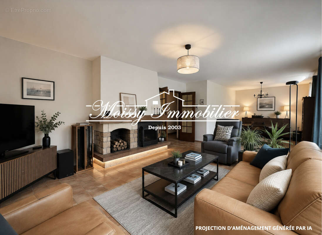 Maison à MOISSY-CRAMAYEL
