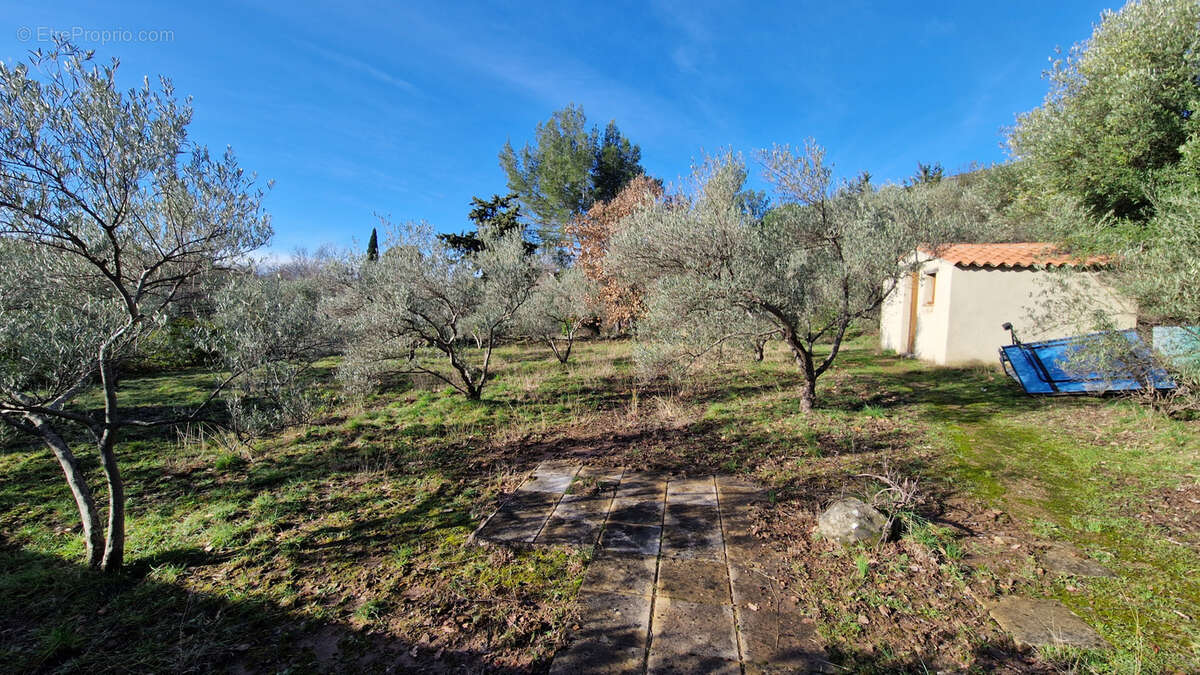 Maison à SAINT-PRIVAT