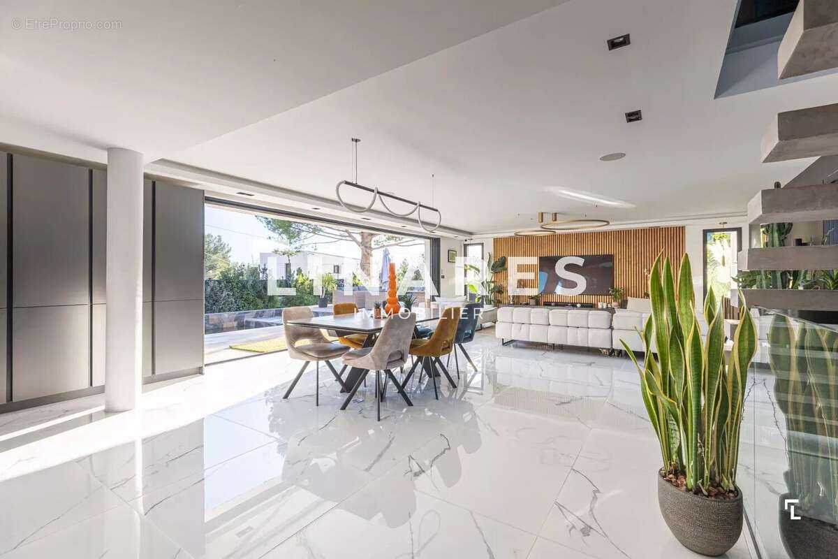 Maison à MARSEILLE-13E