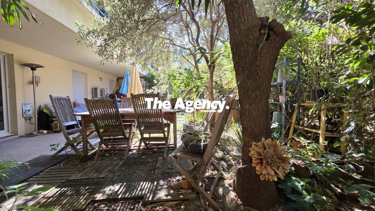 Appartement à MARSEILLE-9E