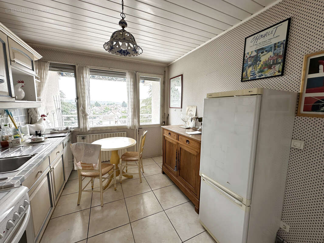 F4 dernier etage sud - photo 2
