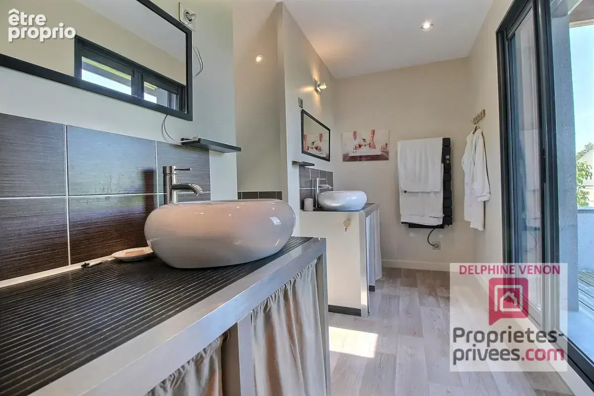 Exclusivité - Maison récente de 155 m² avec climatisation réversible sur un terrain de 1265 m² à Saint Martin d'Abbat - photo 15