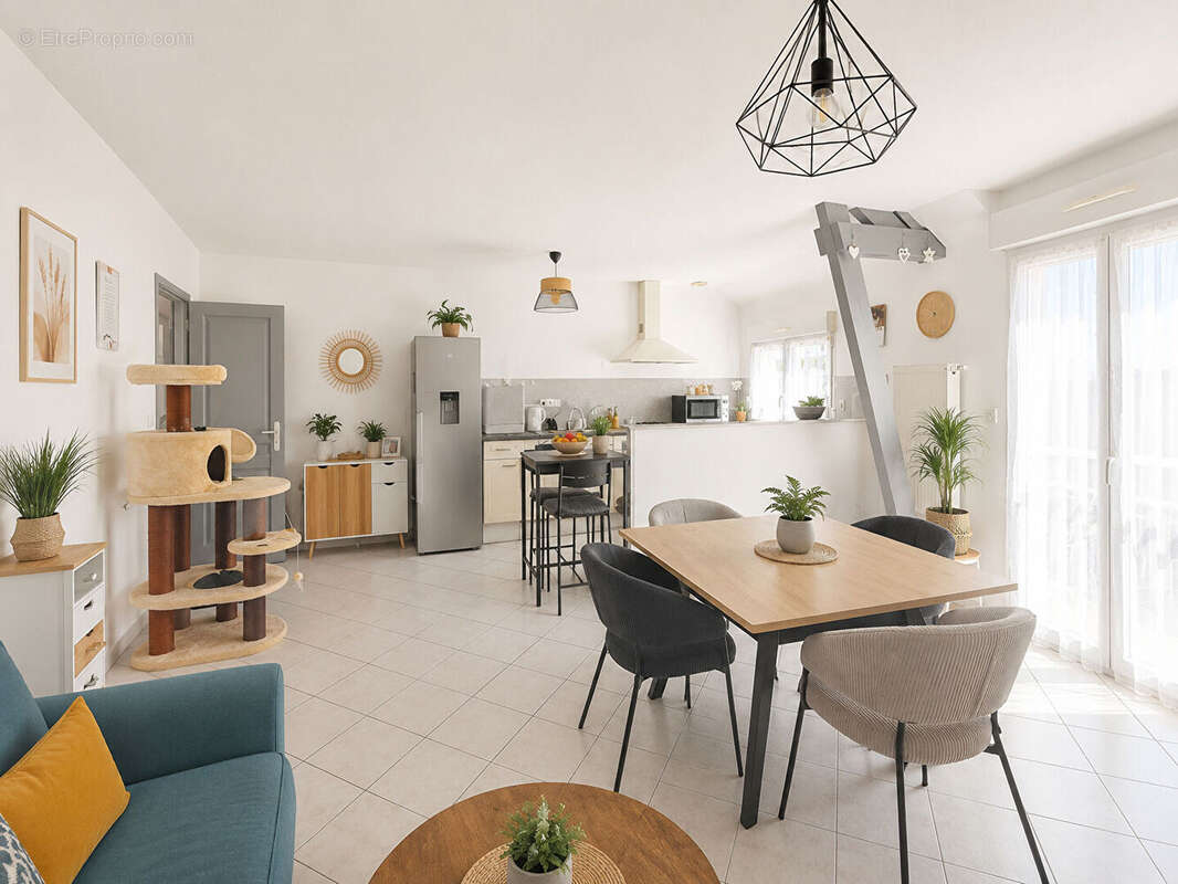 Maison à LAVAL