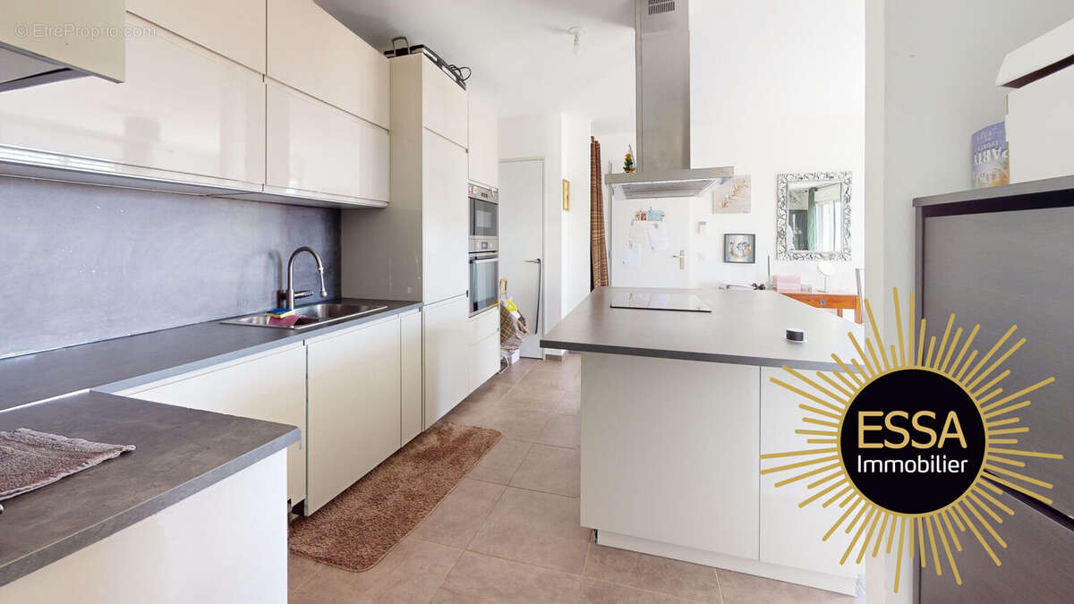 cuisine - Maison à TOUSSUS-LE-NOBLE