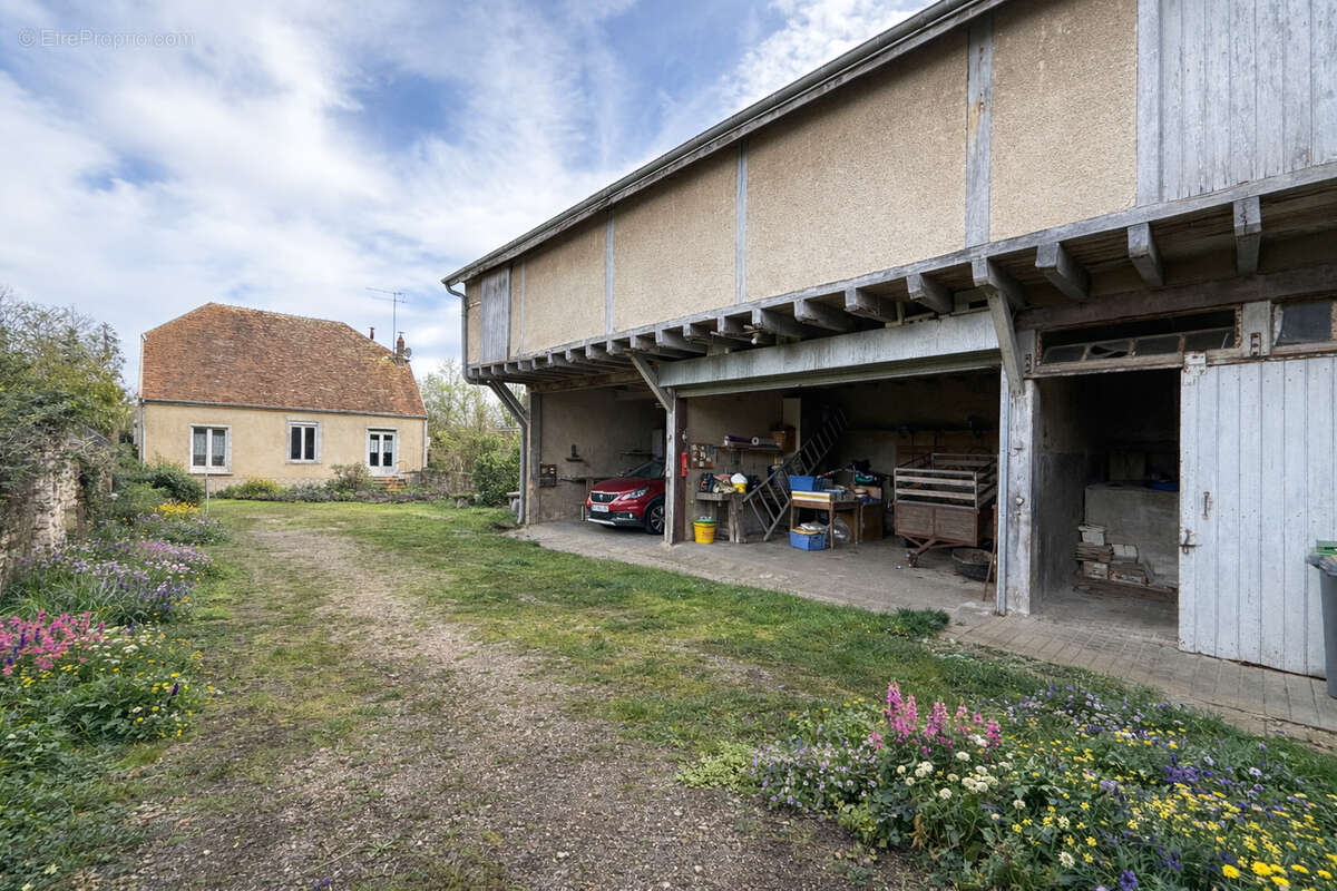 Maison à CHATEAUMEILLANT