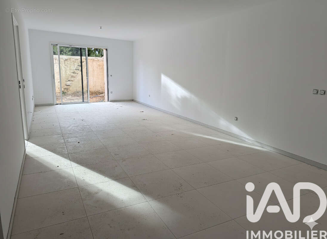 Photo 5 - Appartement à VALERGUES