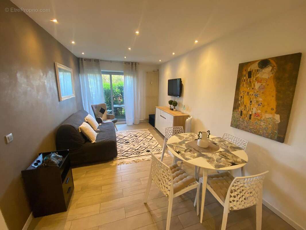 Appartement 26 m² à Mandelieu-La-Napoule  - photo 7