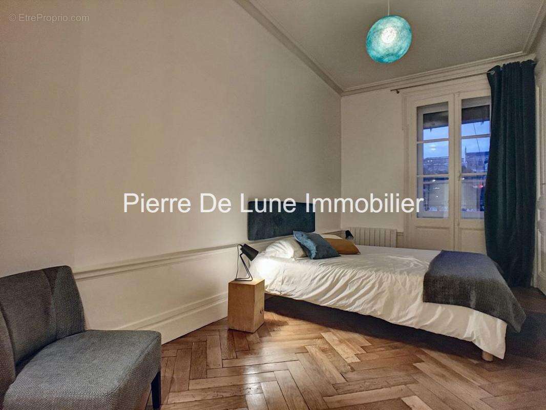 Appartement à LYON-5E