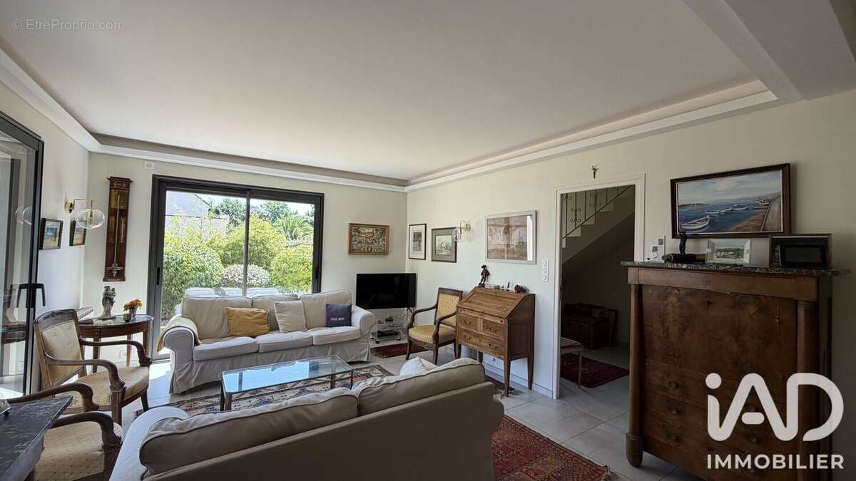Maison 192 m² à Saint-Nazaire  - photo 7