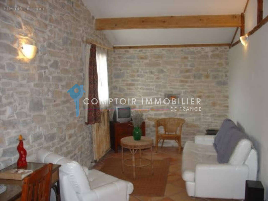 SECTEUR QUISSAC : Propriété comprenant 1 habitation principale et 3 gîtes avec piscine - photo 12