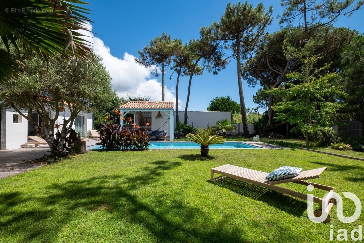 Photo 1 - Maison à SAINTE-MARIE-DE-RE